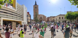 Manifestación contra la instalación de una macrogranja en Quintanar del Rey