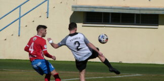 Un gol del Villacañas en el tiempo de descuento amarga el regreso de Fabregat al Conquense (1-0)