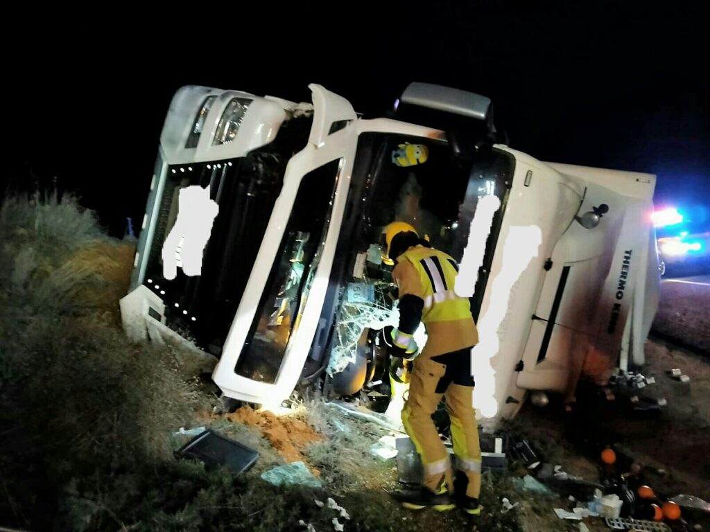 Fallece el conductor de un camión en un accidente en la A3 a la altura Fallece el conductor de un camión en un accidente en la A3 a la altura