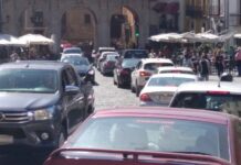 Coches en la Plaza Mayor