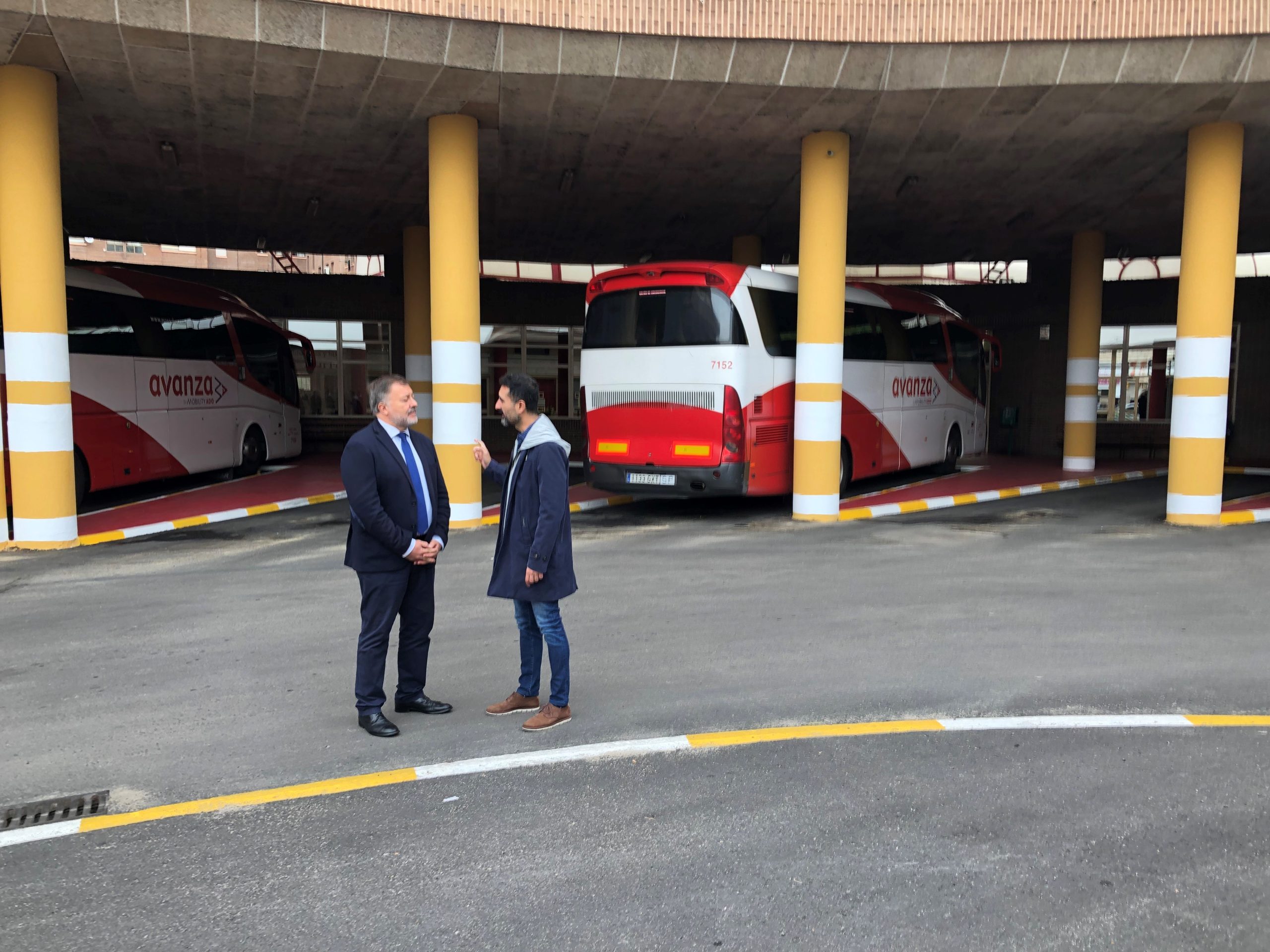 Concluyen las obras en las dársenas de de autobuses de Cuenca capital - Voces de Cuenca