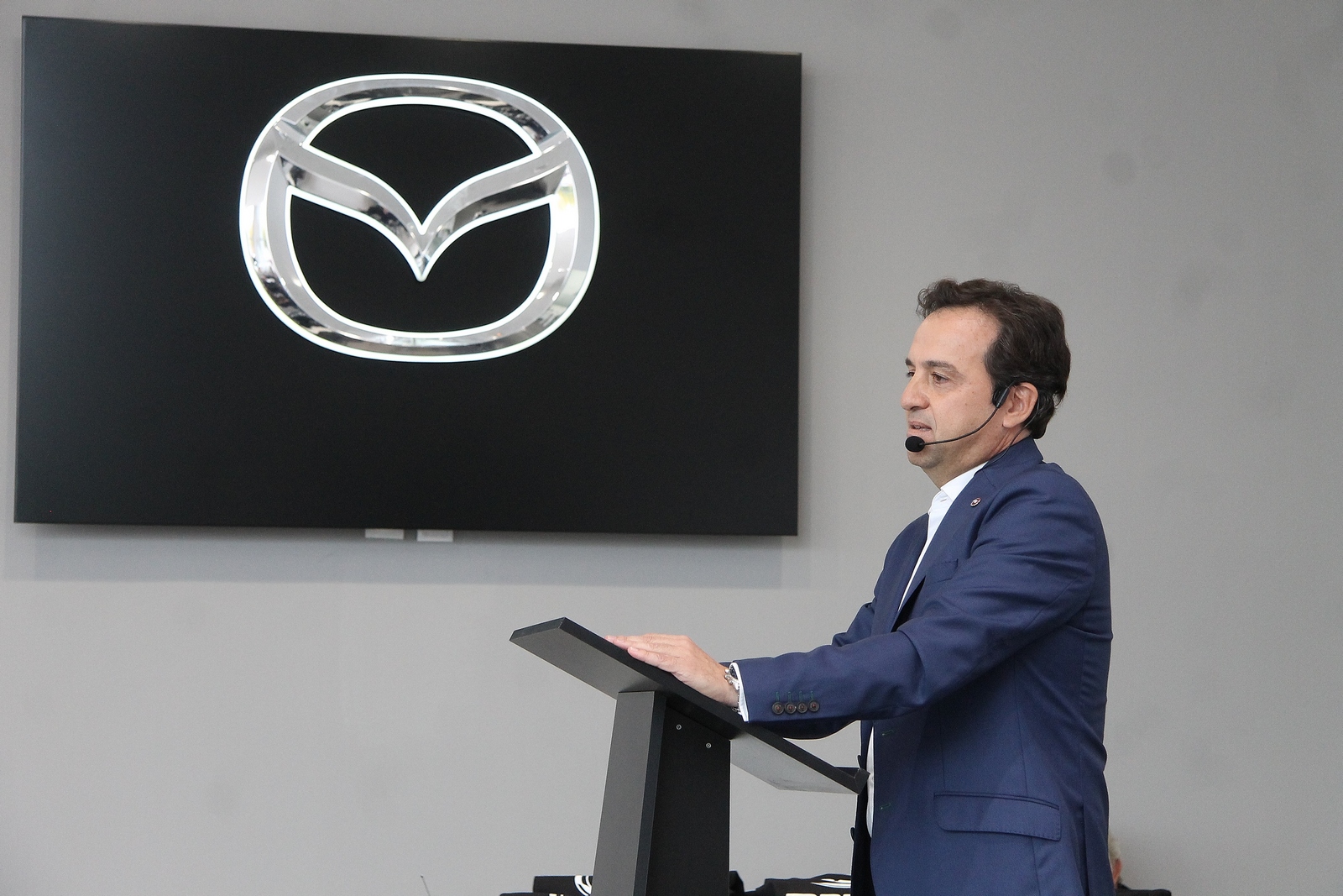 CONCESIONARIO MAZDA CUENCA (16)