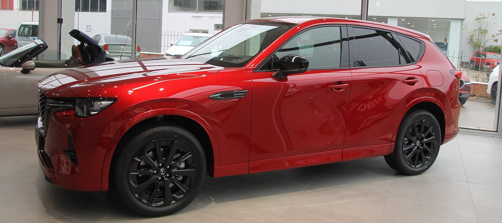 CONCESIONARIO MAZDA CUENCA (5)