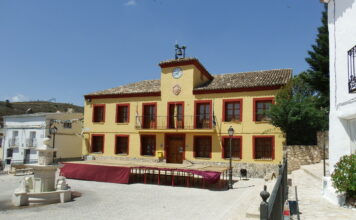 Las obras de la carretera CUV-2171 obligan a los vecinos de Pineda de Gigüela a dar un rodeo de 40 kilómetros