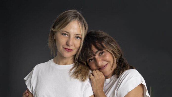 Pilar Castro y Candela Peña.