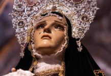 La Congregación de Nuestra Señora de la Soledad y de la Cruz estrena guion el Viernes Santo