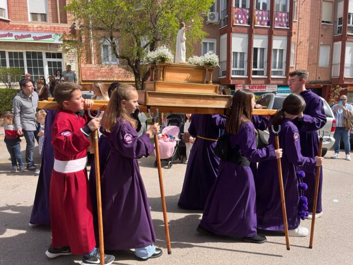 Procesión Infantil de la Fuente del Oro