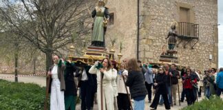 Procesión junto a la ermita de San Antonio El Largo. Foto: Ayuntamiento de Cuenca