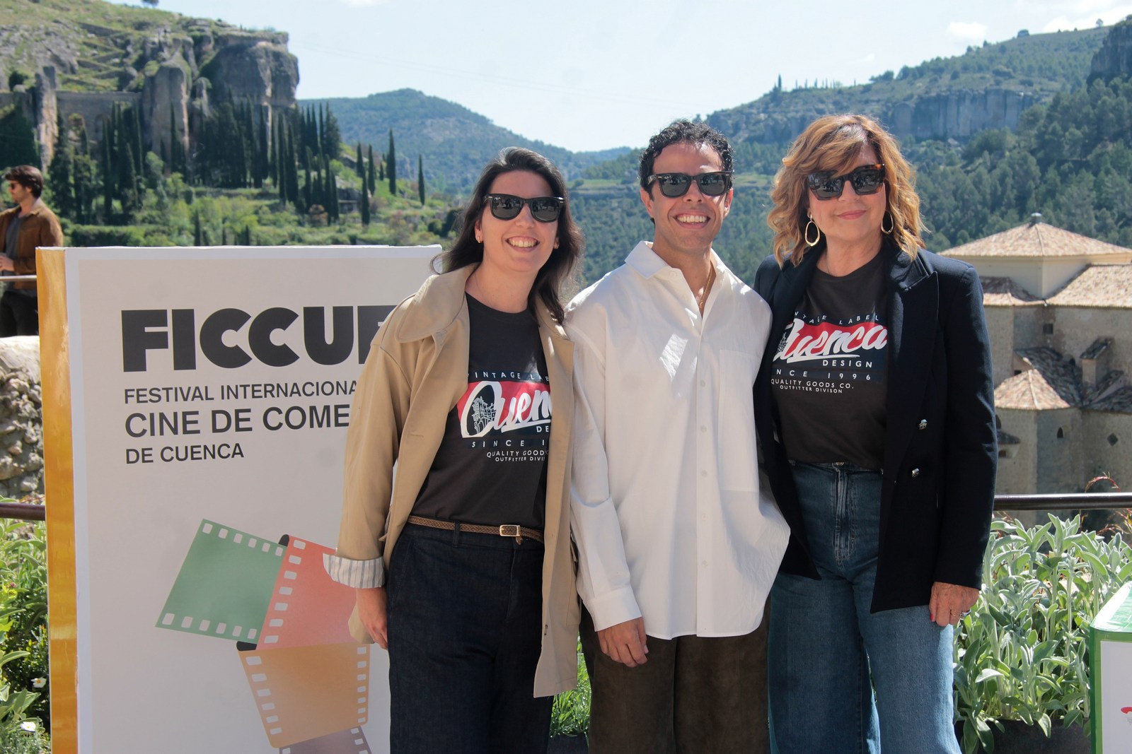 RECEPCIÓN INVITADOS FICCUE 2025 (16)