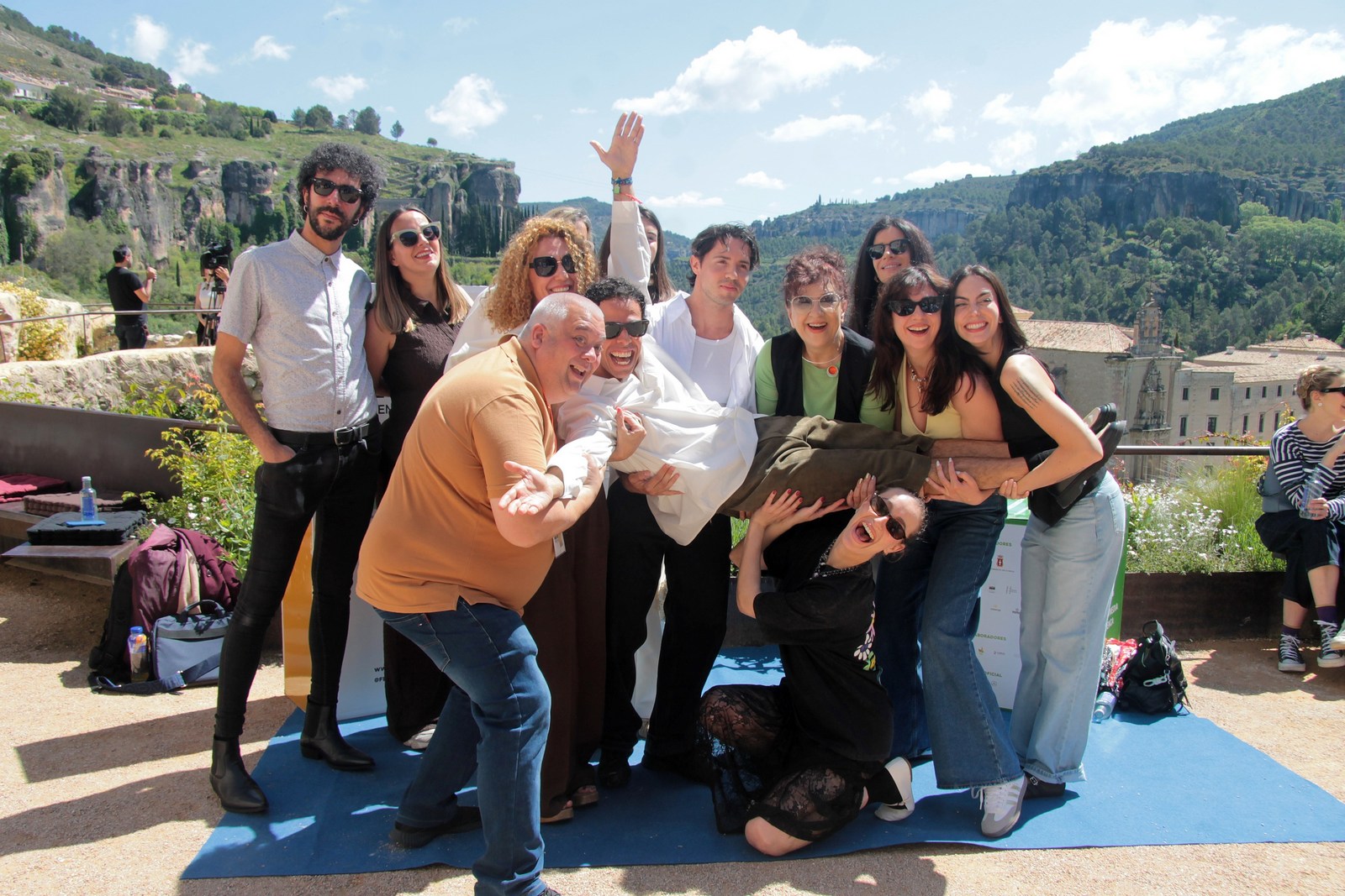 RECEPCIÓN INVITADOS FICCUE 2025 (40)