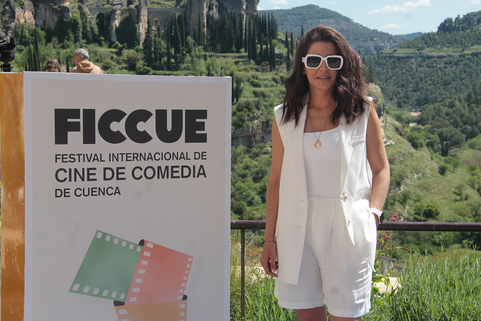 RECEPCIÓN INVITADOS FICCUE 2025 (51)