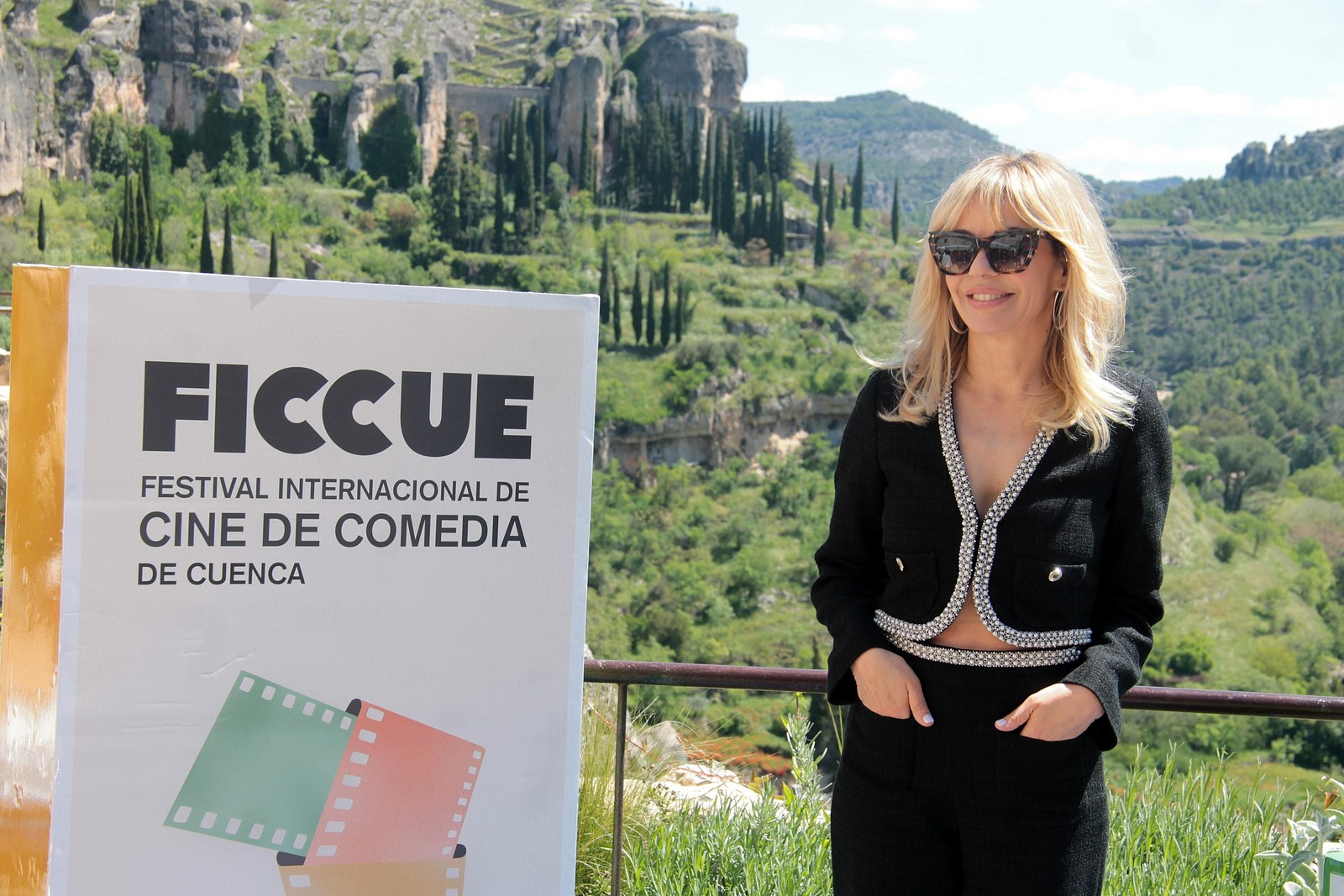RECEPCIÓN INVITADOS FICCUE 2025 (59)