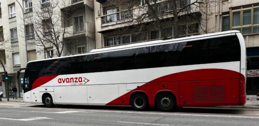 Avanzabus