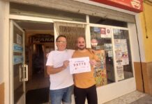 El Bar Viana celebra el premio vendido
