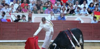 Galería del cierre taurino con Manzanares, Cayetano y Olga Casado
