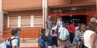 Nervios, sonrisas y reencuentros: Cuenca vuelve al cole