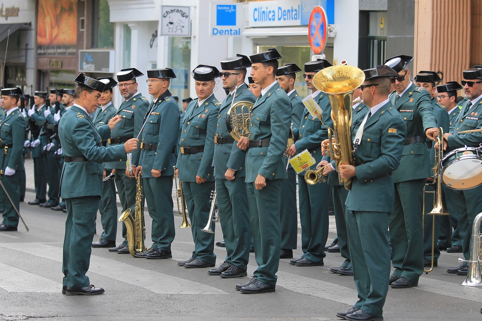 IZADO DE BANDERA G. CIVIL (2)
