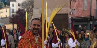 El arquitecto y sacerdote Pedro José Ruiz Soria, cartelista de la Semana Santa de Cuenca 2026