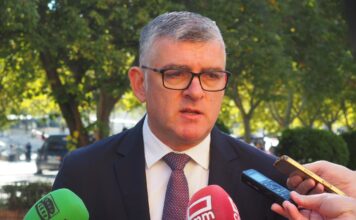 El PSOE dice que hay «opciones más integradoras y positivas» que la de Martín-Buro en el PP de Cuenca