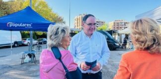 Prieto: «Ni regularizar a todos los inmigrantes que llegan a España ni expulsarlos»