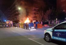 Una «actuación rápida» impide que el fuego en un contendor en Princesa Zaida alcance los coches contiguos