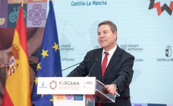 La Junta convocará a inicios del 2026 ayudas para autónomos por valor de 22 millones de euros