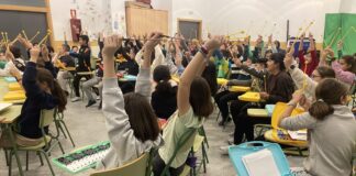 El Colegio Ciudad Encantada celebra Santa Cecilia con un taller y música medieval