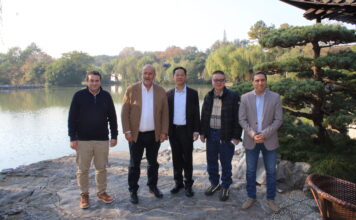 Empresas de Yangzhou conocen los atractivos de Cuenca para acoger inversiones o socios locales