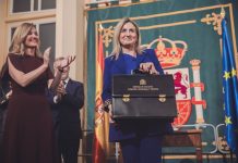 Tolón toma posesión como ministra: «Es un orgullo formar parte de un proyecto que está modernizando España»