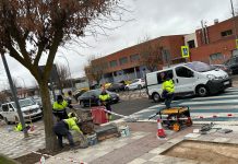 Completan el arreglo de baldosado de Avenida del Mediterráneo