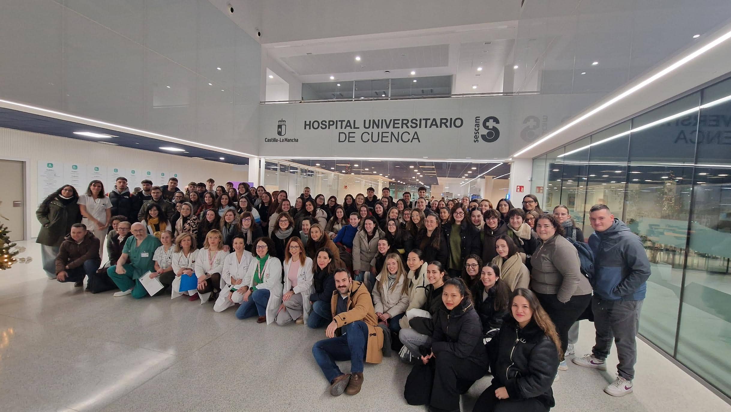 Los estudiantes de la Facultad de Enfermería de Cuenca inician sus prácticas en el Nuevo Hospital
