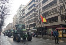 Medio centenar de tractoristas recorren Cuenca contra el acuerdo de Mercosur y los recortes de la PAC