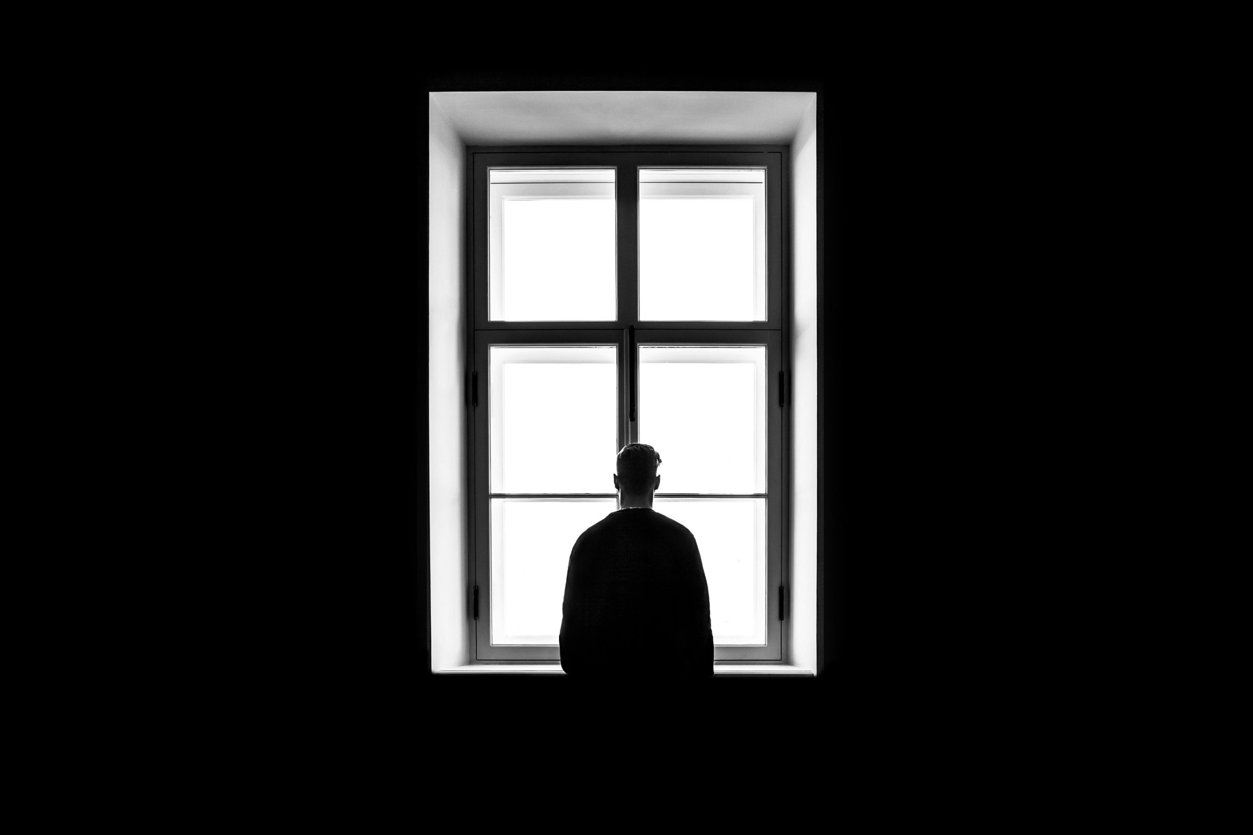El pico estacional de la soledad no deseada: “Para quien la sufre, la Navidad es como abrir la herida y echarle sal” Soledad
