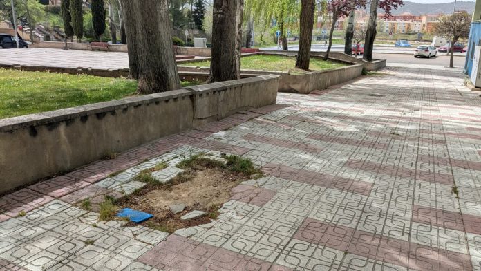 Daños en la calle Mastranzo