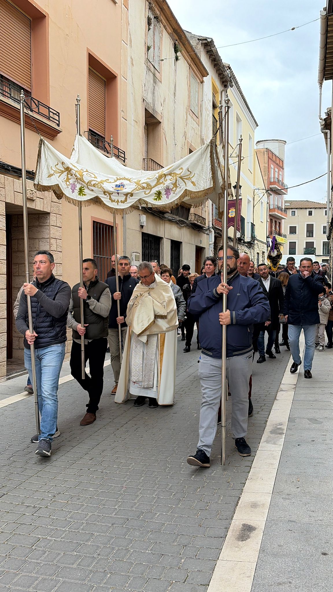 Domingo de Cuasimodo y Procesión de Impedidos en Tarancón
