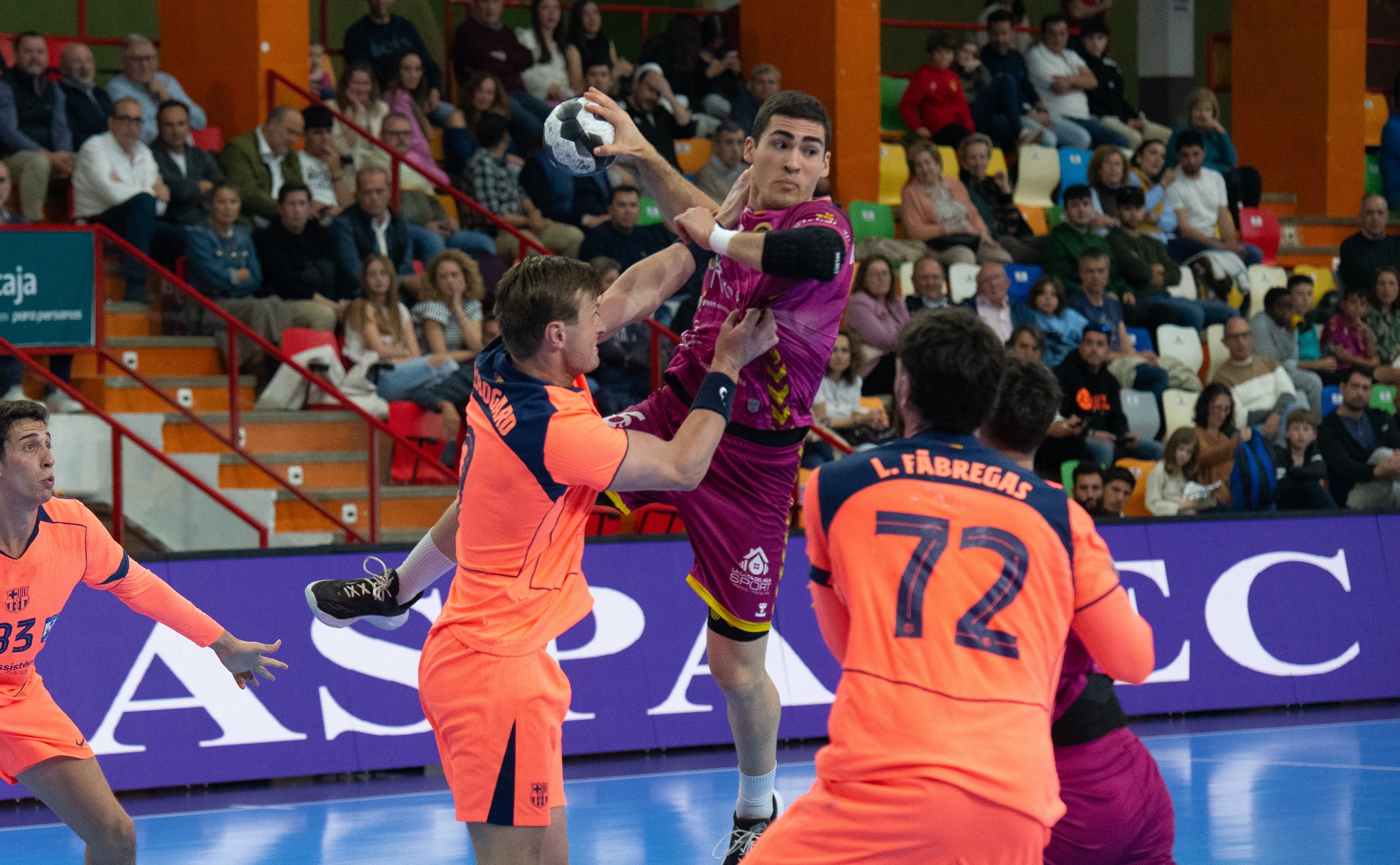 El REBI Cuenca no puede ante un campeón Barça que se exhibe sin presión (23-52)