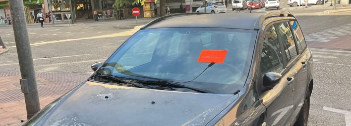 Coche abandonado