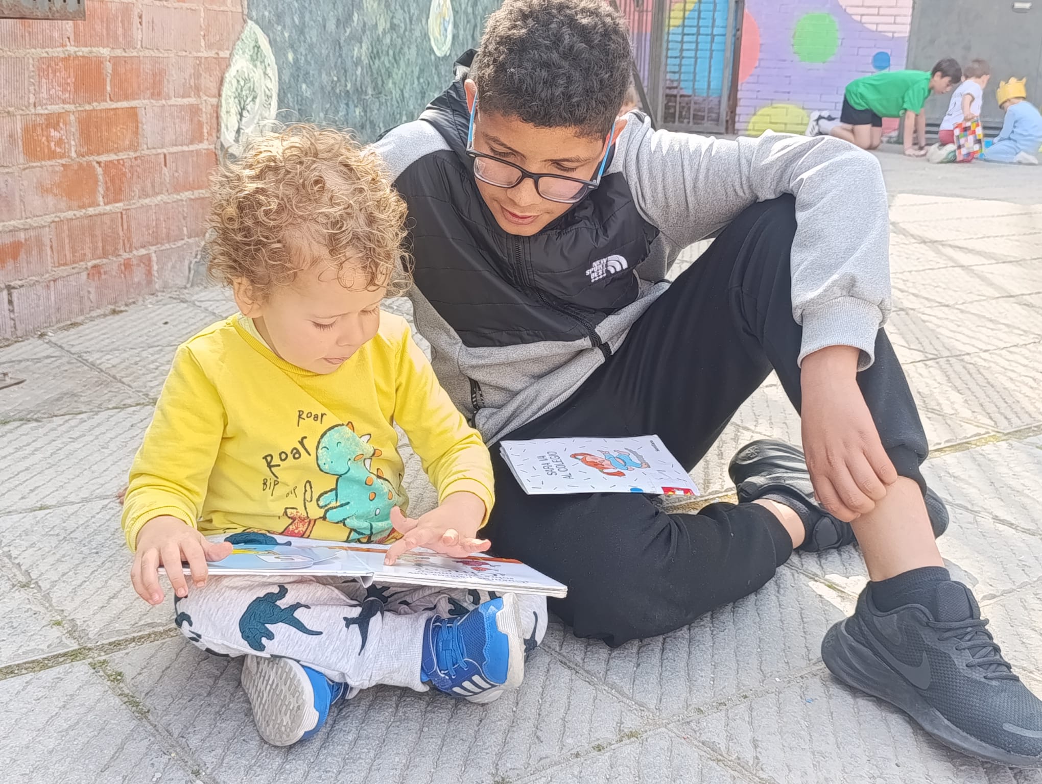 Cuentos que no caducan y se intercambian en el Colegio La Paz