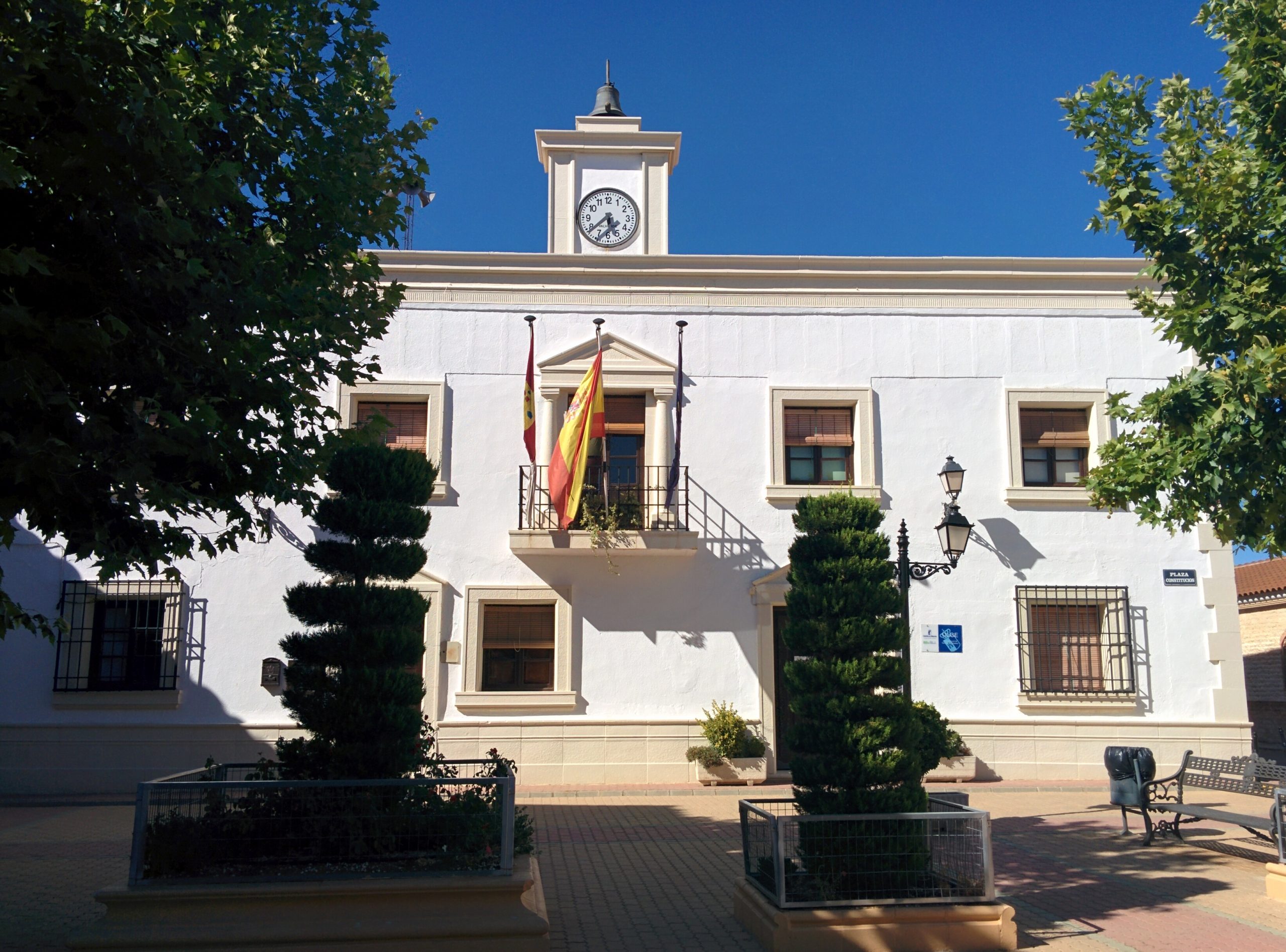 Ayuntamiento de Las Mesas. Foto: Rodelar