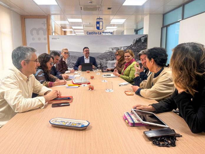 Foto reunión Museo de Bellas Artes