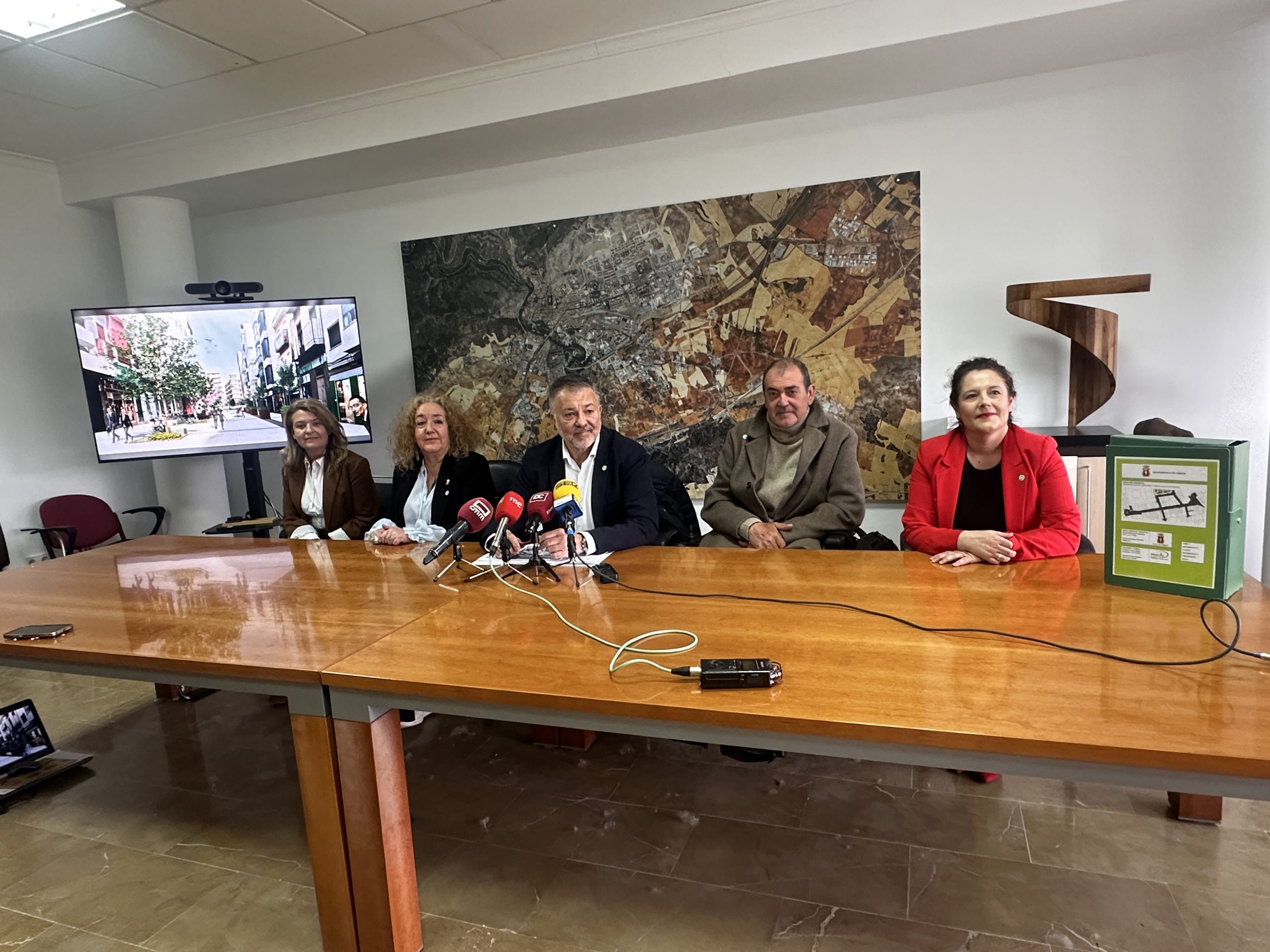 Cómo será la reforma de Carretería y otras vías céntricas: toldos, luces en el suelo y Jardinillo más grande