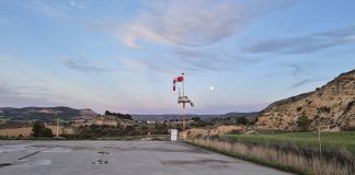 Doménech celebra que se haya instalado una nueva manga en el helipuerto de Huete tras la denuncia del PP