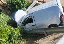 Un herido tras salirse de la vía y chocar contra el quitamiedos en la N-420 por Villar de Olalla