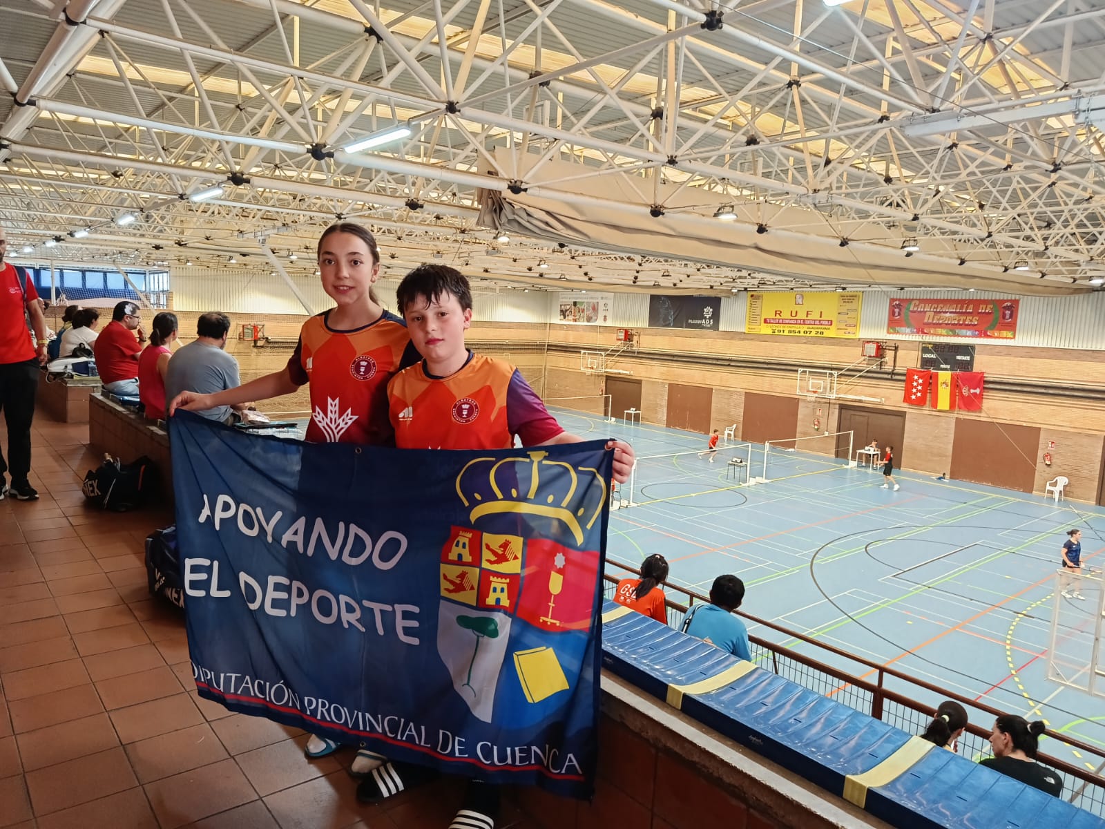 Los jóvenes conquenses Álvaro Soriano y Daniela Rodríguez, progresan adecuadamente en el bádminton nacional