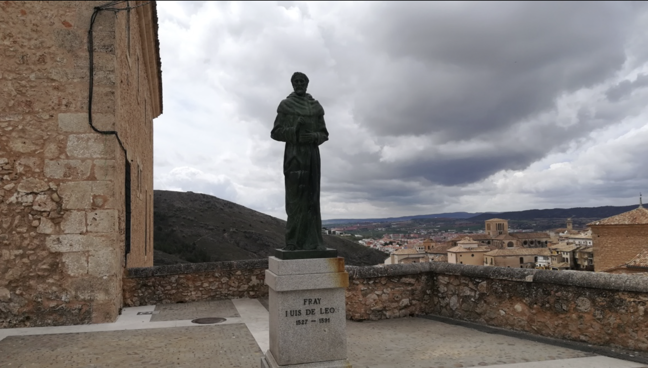 Planetario, rutas literarias y música folk: planes de para disfrutar del lunes en Cuenca y provincia