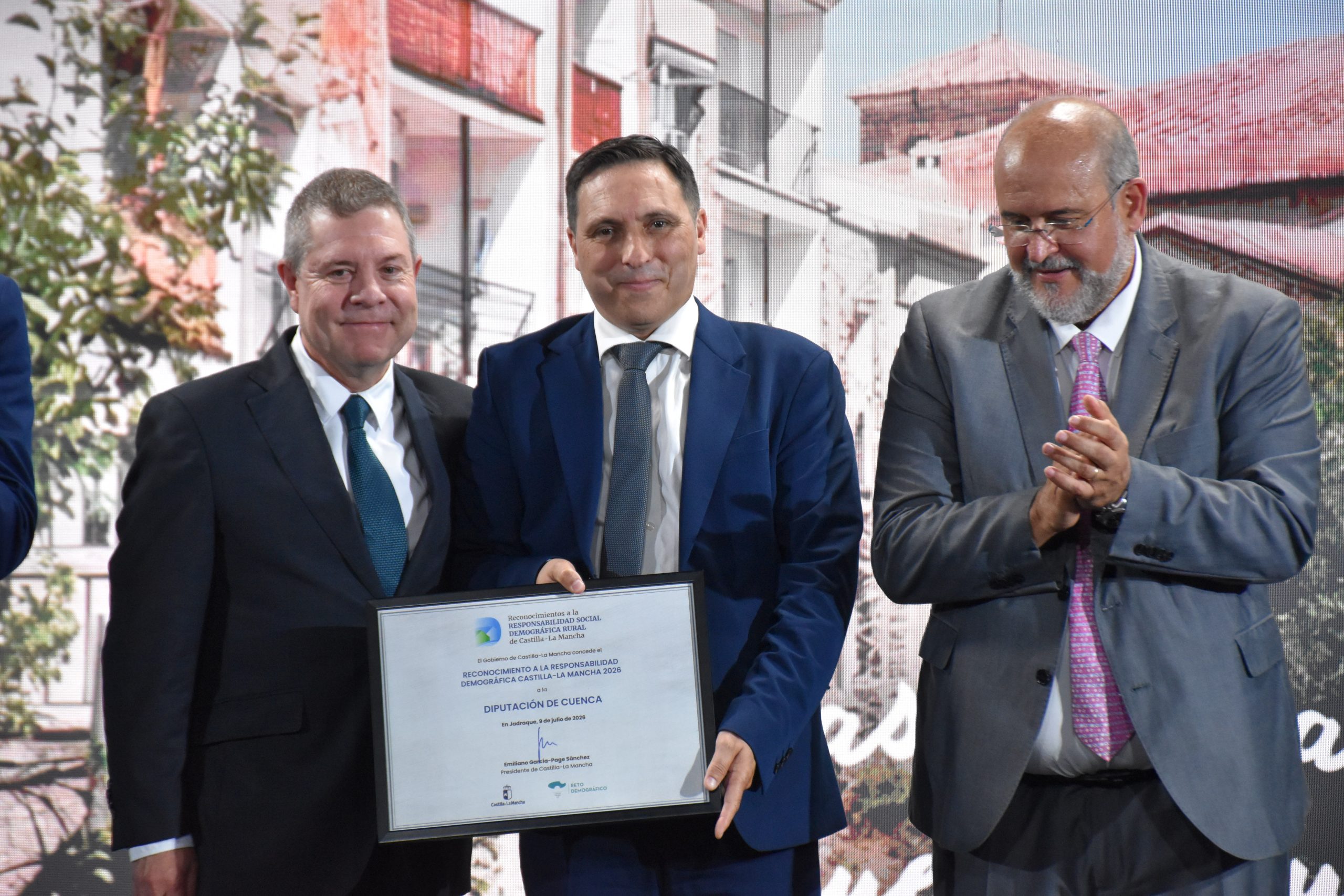 Colaboración institucional y servicios públicos: ejes para llegar a los 205.000 habitantes en Cuenca